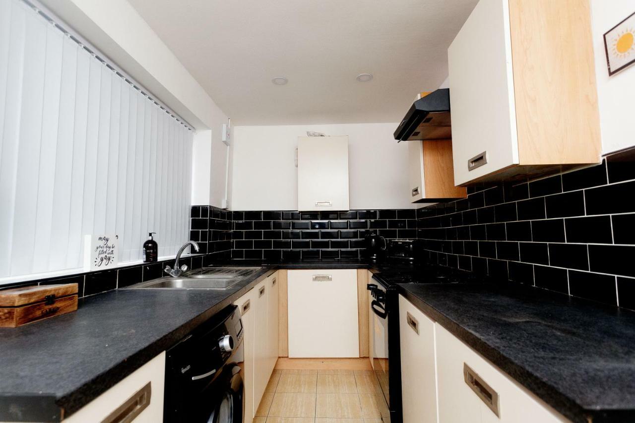Beech House Apartment Leeds  Bagian luar foto